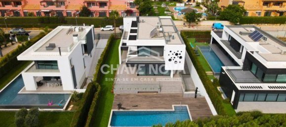 4 bedrooms House in Quarteira, Portugal No. 132564 7