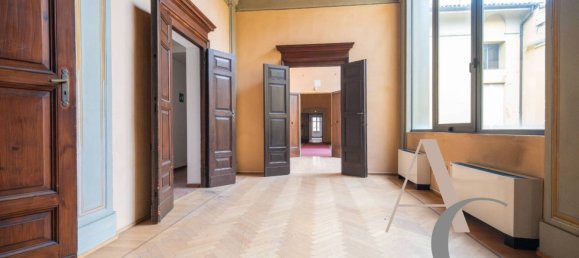 1 bedroom Apartment in Bologna, Italy No. 321300 8