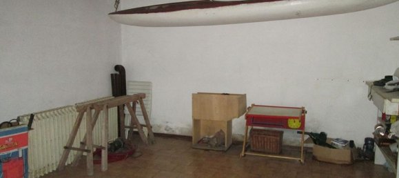 8غرفة فيلا في Isola Dovarese, Italy رقم 16355 14