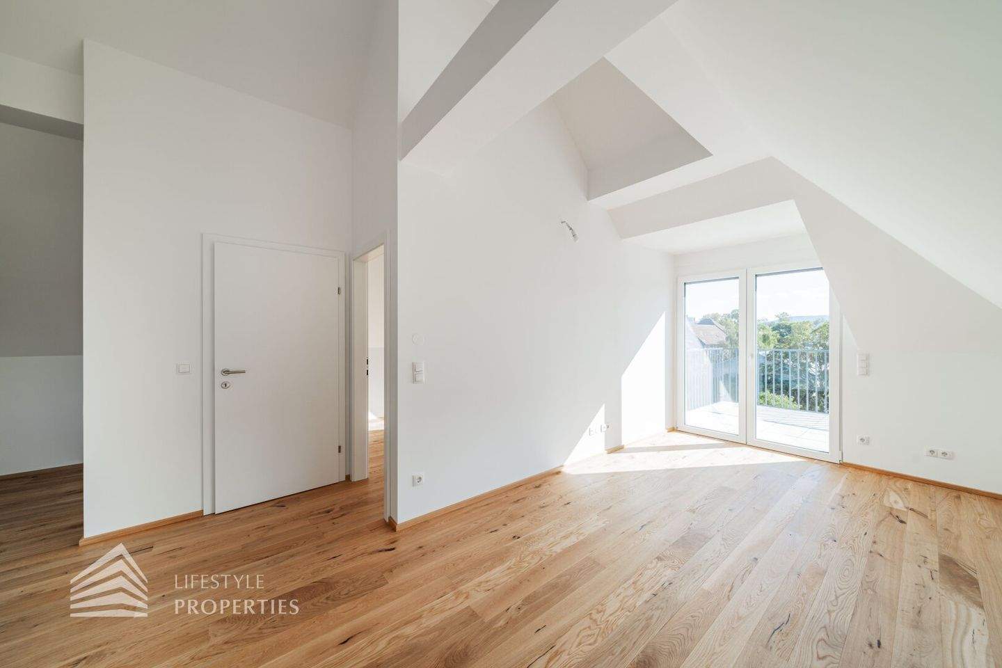 2غرفة شقة في Liesing, Austria رقم 252334