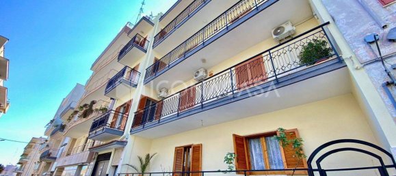 4 rooms Apartment in Bitonto, Italy No. 22502 3