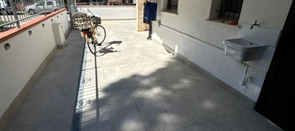 4 Schlafzimmer Haus in Comacchio, Italy, Nr. 321436 22