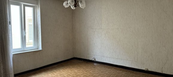 3 bedrooms Townhouse in Nilvange, France No. 231924 2