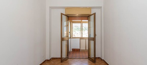 3غرفة شقة في Palermo, Italy رقم 303096 10