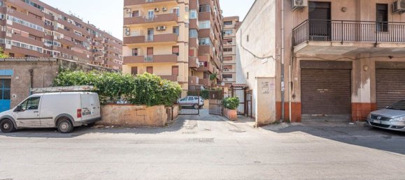 3غرفة شقة في Palermo, Italy رقم 303096 2