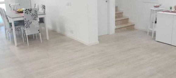 5 rooms Villa in Pordenone, Italy No. 35899 10