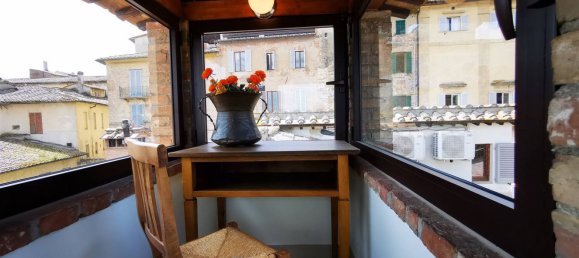 6 rooms Penthouse in Siena, Italy No. 227842 10