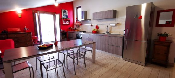 6 rooms Penthouse in Siena, Italy No. 227842 3