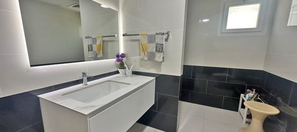 Villa de 4 dormitorios en Meadows, UAE No. 109892 11