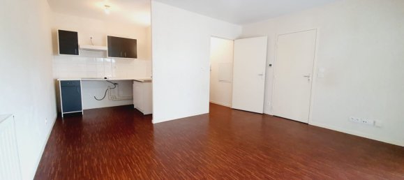 1 bedroom Apartment in La Riche, France No. 231278 5