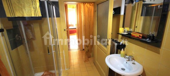 4 bedrooms Apartment in Livorno, Italy No. 228002 11