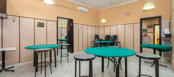 Gewerbliche Immobilie in Turin, Italy 337m², Nr. 264904 9