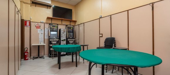 Gewerbliche Immobilie in Turin, Italy 337m², Nr. 264904 11
