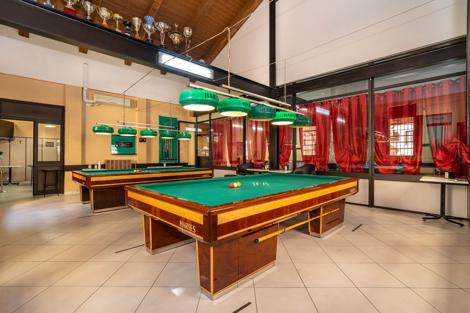 Gewerbliche Immobilie in Turin, Italy 337m², Nr. 264904