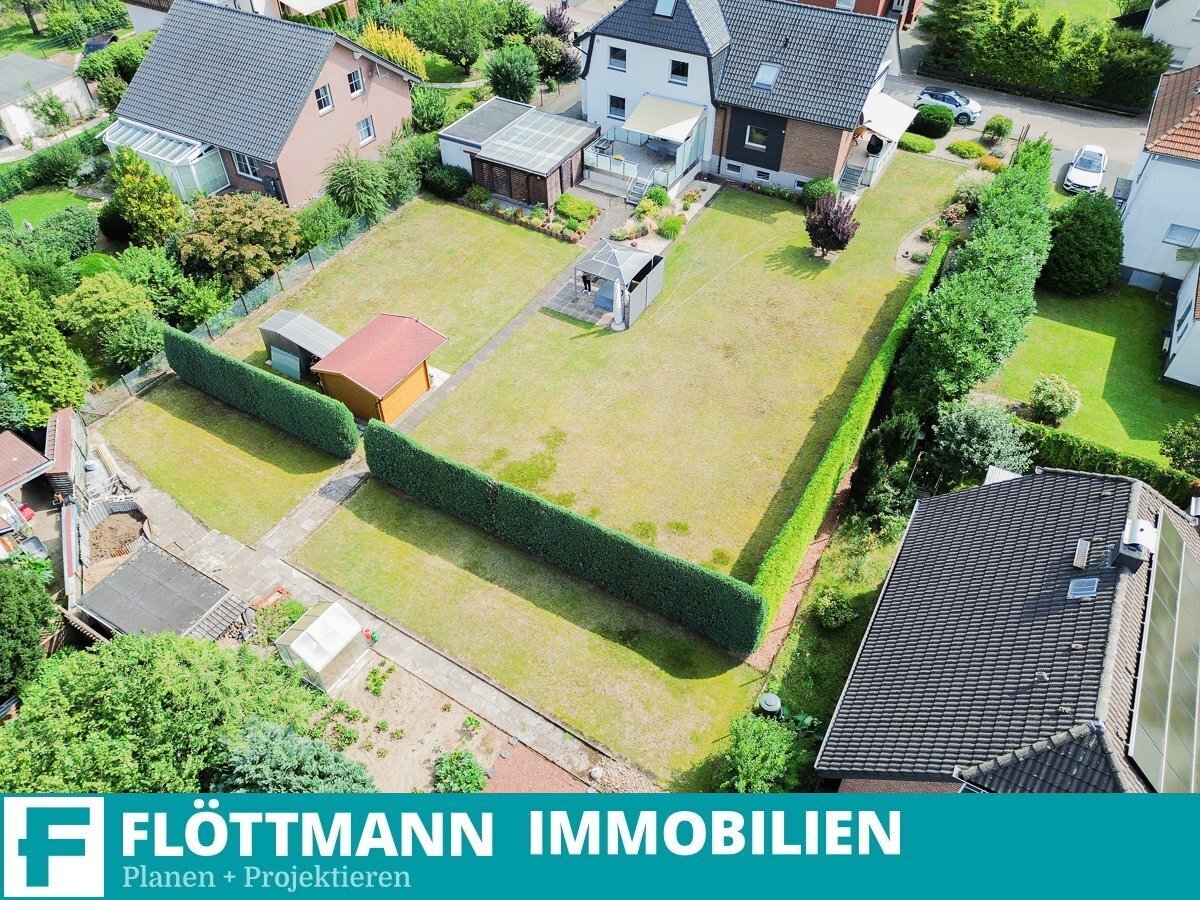 750m² Land in Bielefeld, Germany No. 303663