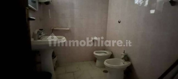 2 rooms Office in Monterotondo, Italy No. 96952 10