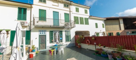 Casa de 12 habitaciónes en Valmacca, Italy No. 15777 2