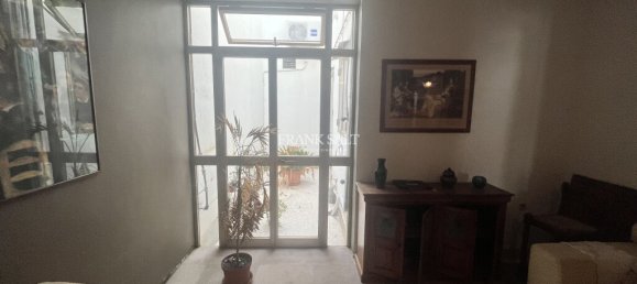 3 bedrooms House in Fgura, Malta No. 8238 5