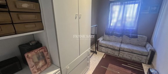 3 bedrooms House in Fgura, Malta No. 8238 10