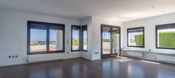 3 bedrooms Villa in Moraira, Spain No. 134506 13