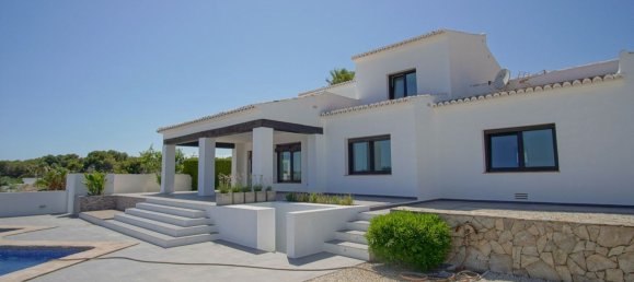 3 bedrooms Villa in Moraira, Spain No. 134506 4