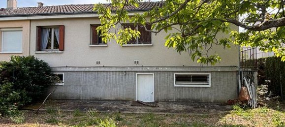 Casa de 2 dormitorios en Chateauroux, France No. 305323 9