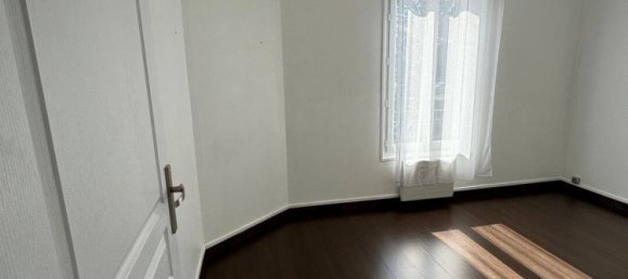 Apartamento de 1 dormitorio en Aulnay-sous-Bois, France No. 330560 5