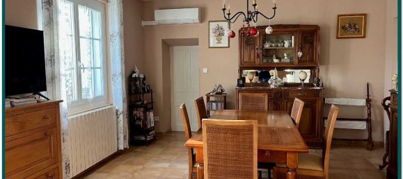 2 bedrooms Villa in Aubais, France No. 192439 4