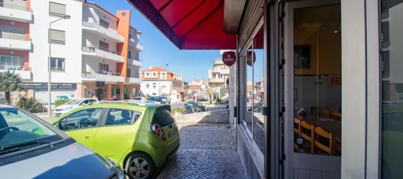 124m² Commercial property in Ericeira, Portugal No. 134496 5