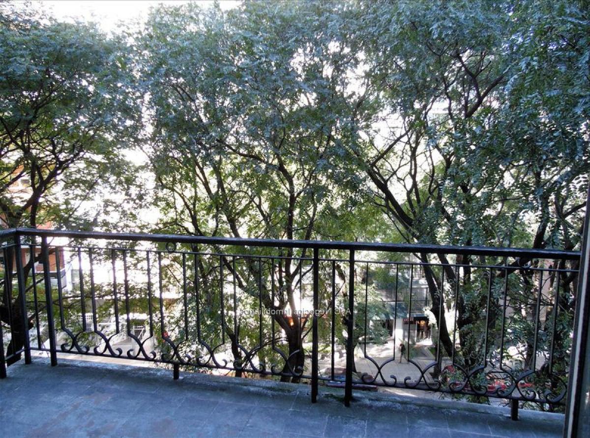3 bedrooms Apartment in Montevideo, Uruguay No. 12403