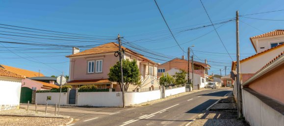 3 bedrooms House in Sintra, Portugal No. 100237 3