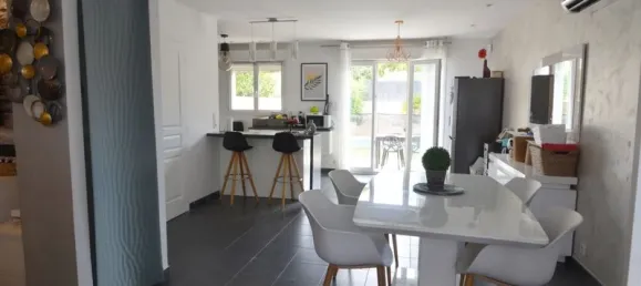 3 bedrooms House in Lancon-Provence, France No. 339528 5