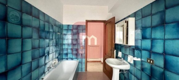 3 Schlafzimmer Wohnung in Frosinone, Italy, Nr. 48262 18