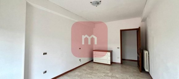 3 Schlafzimmer Wohnung in Frosinone, Italy, Nr. 48262 23