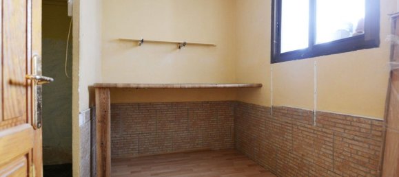 1 bedroom House in Zaragoza, Spain No. 65257 4