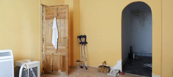 1 bedroom House in Zaragoza, Spain No. 65257 3