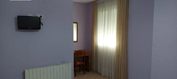 Propiedad comercial en La Robla, Spain 705 m² No. 76237 10