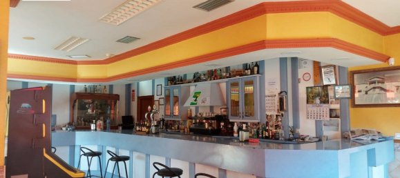 Propiedad comercial en La Robla, Spain 705 m² No. 76237 5