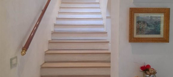 5غرفة فيلا في Naples, Italy رقم 98080 16