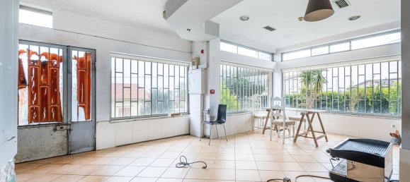 138m² Commercial property in Vila Nova de Famalicao, Portugal No. 28682 4