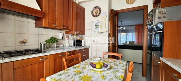 2 Schlafzimmer Wohnung in Cologno Monzese, Italy, Nr. 361758 7