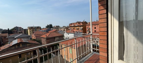3 bedrooms Apartment in Cinisello Balsamo, Italy No. 360679 20