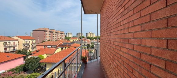 3 bedrooms Apartment in Cinisello Balsamo, Italy No. 360679 32
