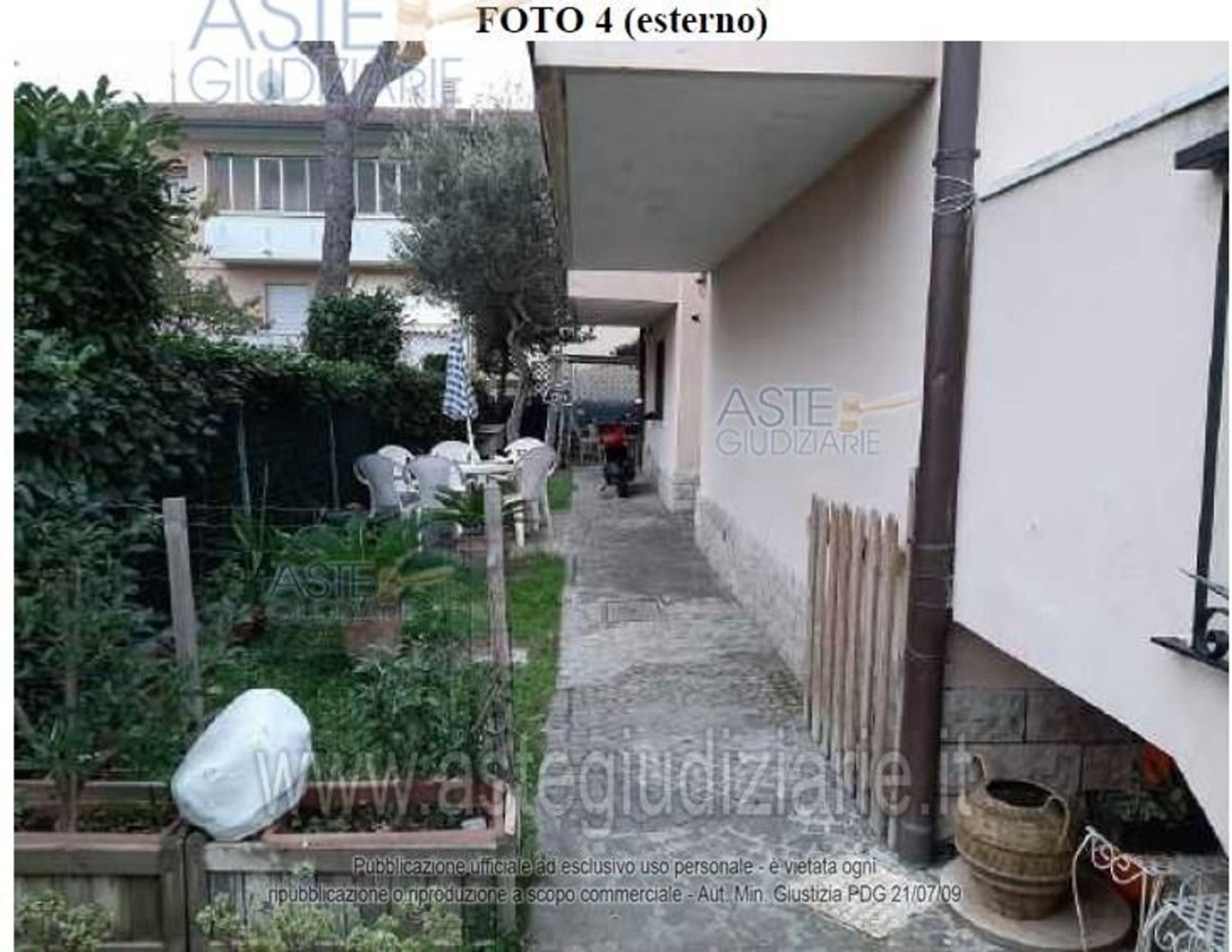14 rooms Apartment in San Giovanni in Marignano, Italy No. 13240