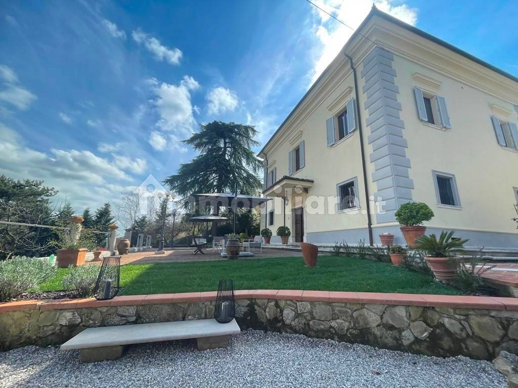 7 chambres Villa à Sinalunga, Italy No. 234582