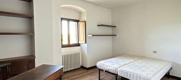 7 rooms Apartment in Siena, Italy No. 289100 8