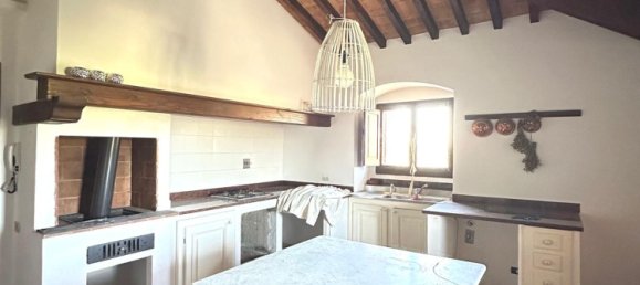 7 rooms Apartment in Siena, Italy No. 289100 5