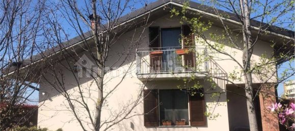 Villa de 9 dormitorios en Voghera, Italy No. 354896 3