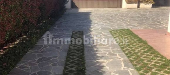 Villa de 9 dormitorios en Voghera, Italy No. 354896 8