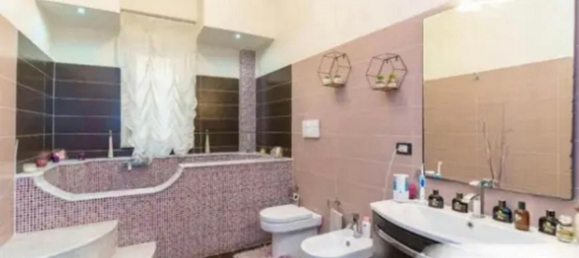 Квартира с 5 комнатами в Мистербьянко, Италия № 276935 5